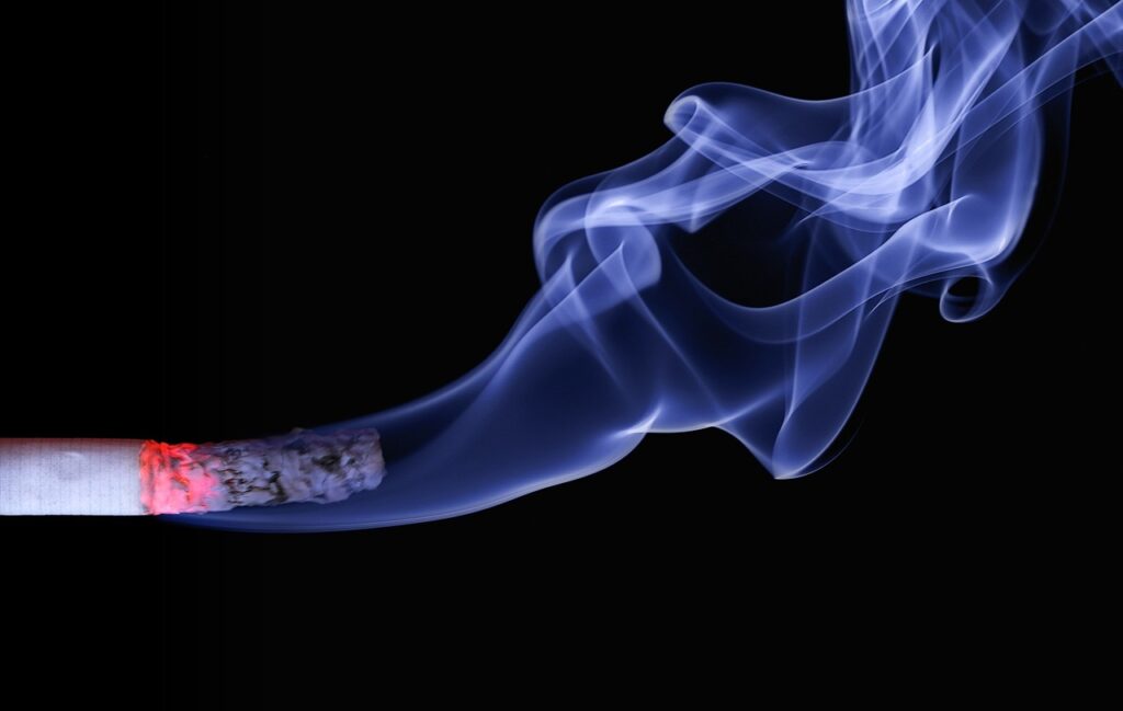 cigarette, smoke, burning cigarette-110849.jpg